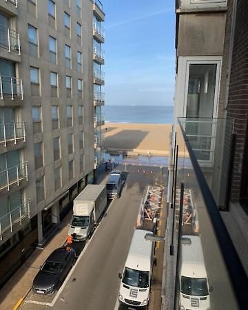 Exclusief Appartement In Hartje Zoute, Zonnig Terras Met Zeezicht Knokke-Heist Eksteriør bilde